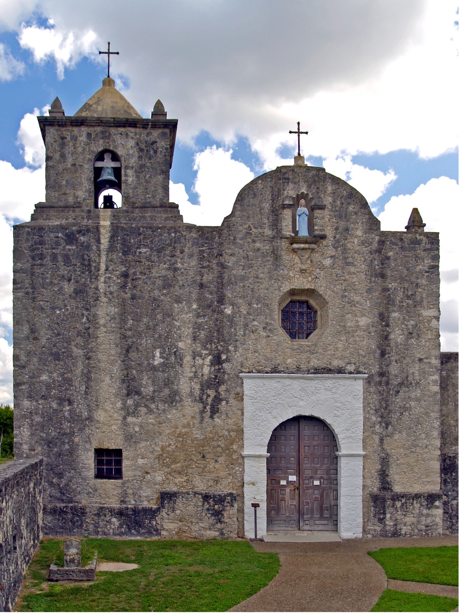 The Presidio Nuestra Señora de Loreto de la Bahía, or simply La Bahía, is a fort constructed by the Spanish Army that became the nucleus of the modern-day Goliad.