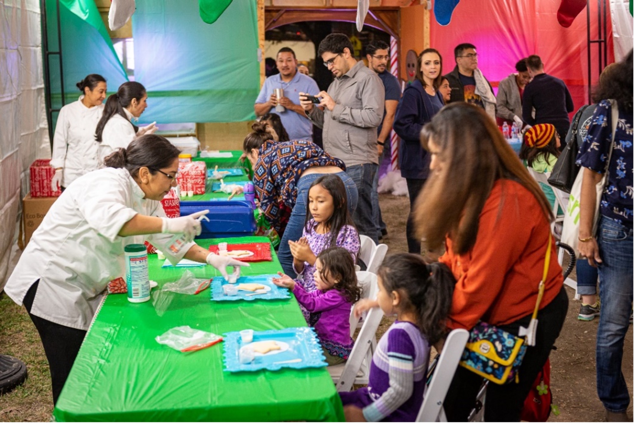 Crafts Corner for the family at the River of Lights event