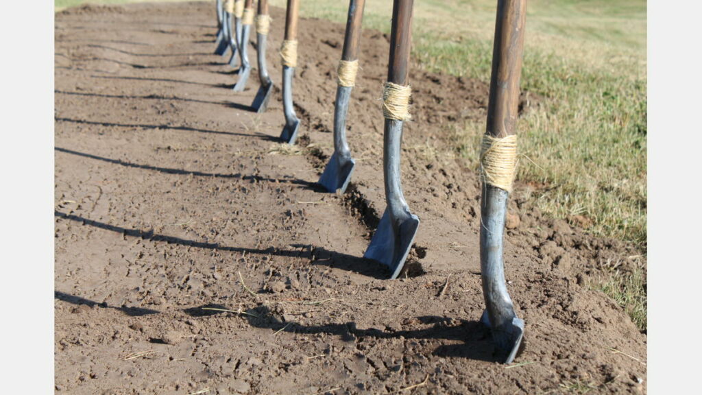 77_mission_reach_groundbreaking_sara